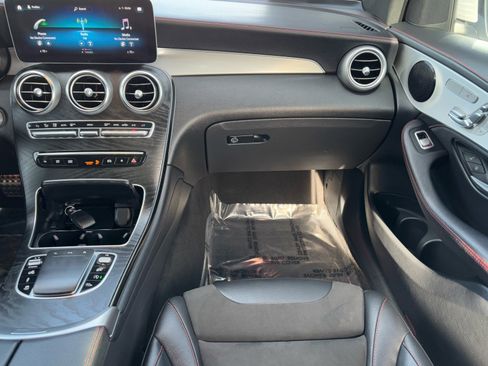 Used 2022 Mercedes-Benz GLC 43 AMG 4MATIC image 17