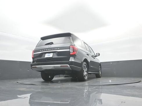 Used 2022 Ford Expedition Limited AWD/4WD image 39