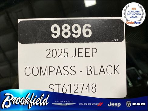 New 2025 Jeep Compass Limited w/ Sun & Sound Group image 34