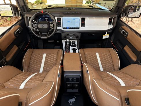 Used 2026 Ford Bronco Raptor AWD/4WD image 7