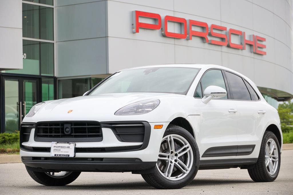 Certified 2026 Porsche Macan AWD/4WD image 1