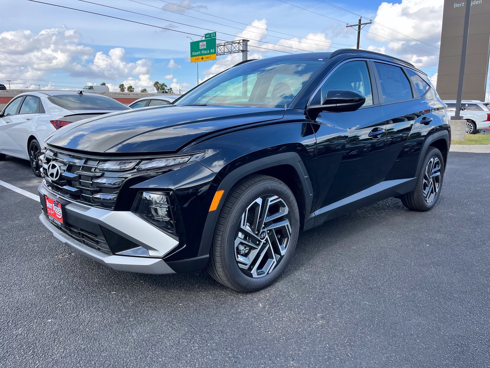 New 2026 Hyundai Tucson SEL Plus FWD image 3
