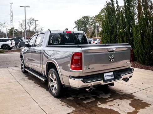 Used 2020 RAM 1500 Laramie image 8