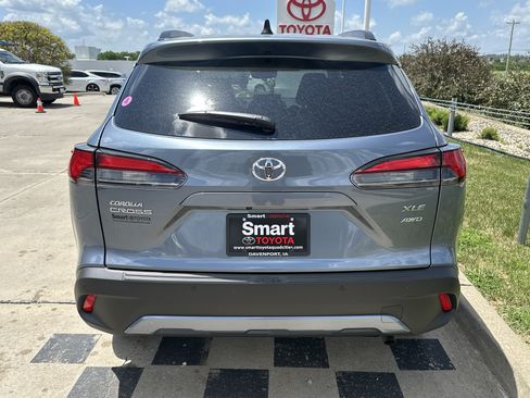 New 2026 Toyota Corolla Cross XLE w/ Convenience Package AWD/4WD image 5