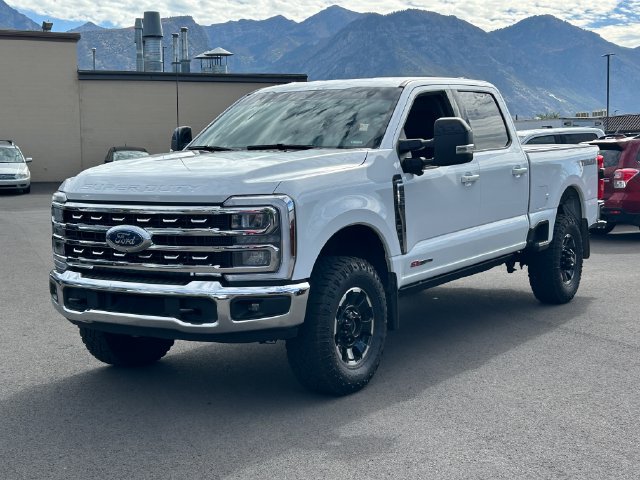 Used 2025 Ford F350 Lariat w/ Tremor Off-Road Package AWD/4WD image 9