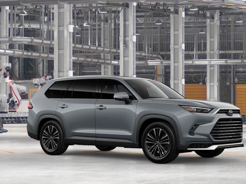 New 2026 Toyota Grand Highlander AWD Hybrid image 16