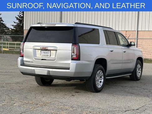 Used 2019 GMC Yukon XL SLT w/ Open Road Package image 5