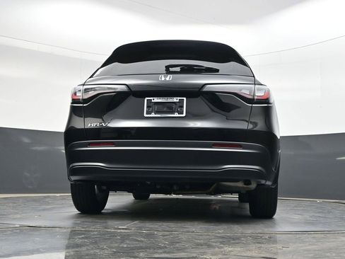 Used 2025 Honda HR-V LX image 31
