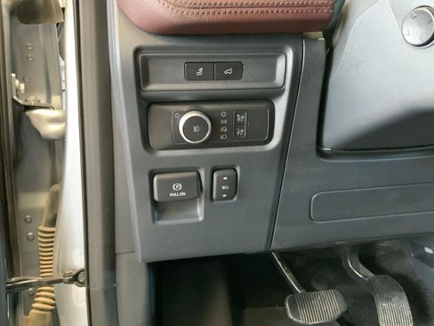 Used 2022 Ford Expedition Max Limited AWD/4WD image 28