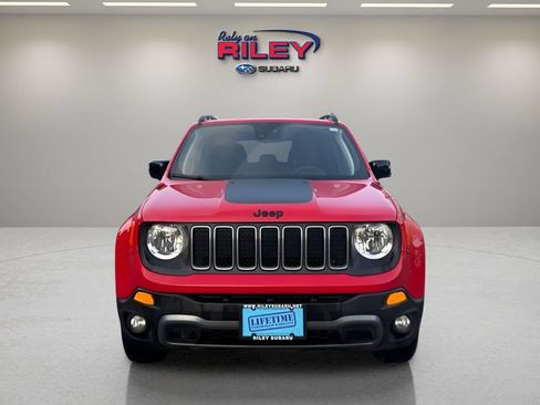 Used 2023 Jeep Renegade Latitude AWD/4WD image 8