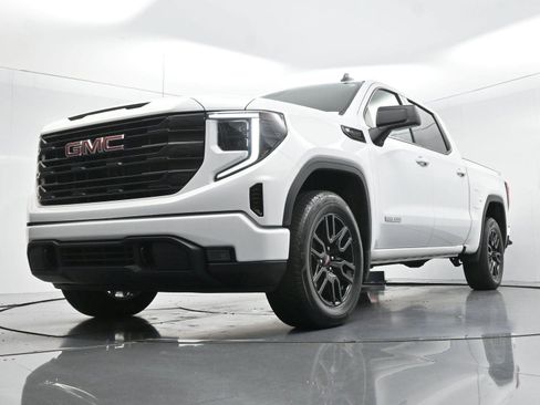 Used 2024 GMC Sierra 1500 Elevation w/ Preferred Package AWD/4WD image 43