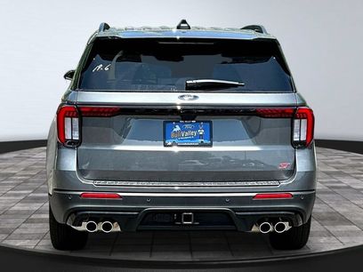 New 2026 Ford Explorer ST w/ Sun And Sound Package