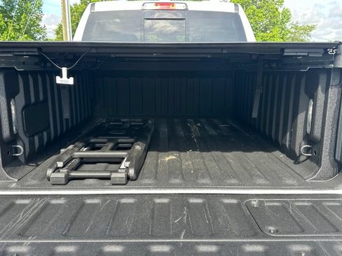 Used 2025 RAM 1500 Limited w/ Bed Utility Group AWD/4WD image 10