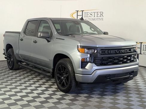 Used 2025 Chevrolet Silverado 1500 Custom w/ Turbomax Blackout Package image 2