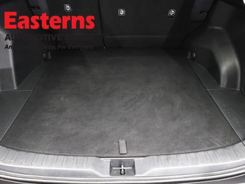 Used 2024 Toyota RAV4 LE image 9