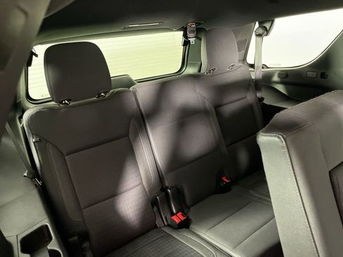 Used 2023 Chevrolet Tahoe LS image 9