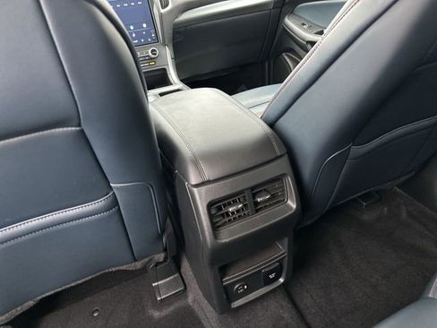 Used 2022 Ford Edge SEL w/ Sport Appearance Package image 23