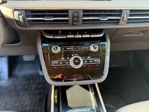 Used 2021 Lincoln Corsair Reserve w/ Elements Package image 31