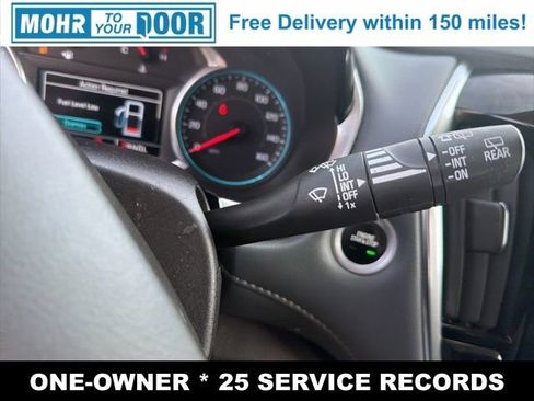 Used 2019 Chevrolet Traverse LT image 18