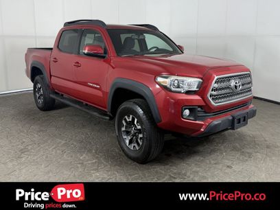 Used 2017 Toyota Tacoma TRD Off-Road w/ Tow Package (A/T)