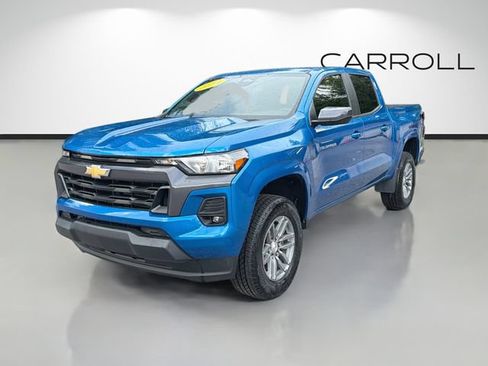 Used 2024 Chevrolet Colorado LT w/ LT Convenience Package RWD image 7