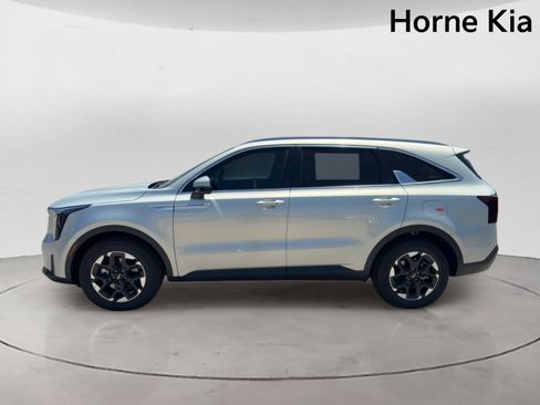 New 2026 Kia Sorento S w/ S Panoramic Sunroof Package FWD image 7