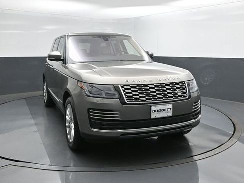 Used 2018 Land Rover Range Rover HSE image 17