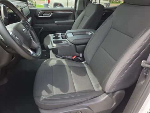 Used 2026 Chevrolet Silverado 1500 RST AWD/4WD image 15