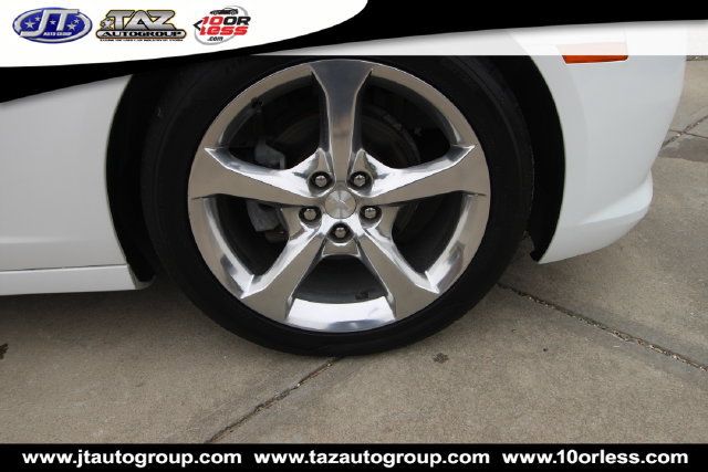 Used 2015 Chevrolet Camaro LT w/ RS Package RWD image 9