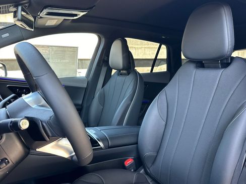 New 2026 Mercedes-Benz EQE 320 4MATIC SUV image 5