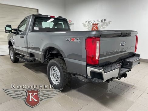 Used 2026 Ford F250 XL w/ XL Chrome Package AWD/4WD image 4