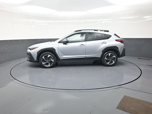 Used 2025 Subaru Crosstrek 2.5i Limited AWD/4WD image 6