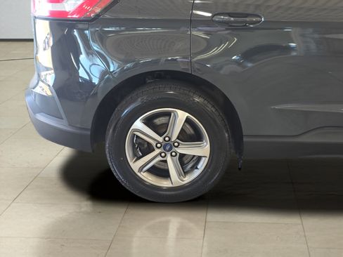 Used 2021 Ford Edge SEL w/ Convenience Package AWD/4WD image 31