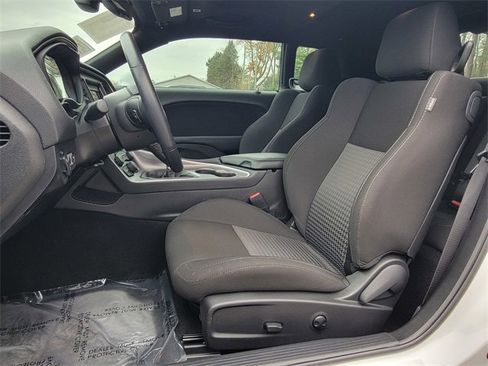 Certified 2022 Dodge Challenger R/T w/ Blacktop Package image 20