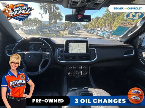 Used 2022 Chevrolet Suburban RST w/ Luxury Package image 20