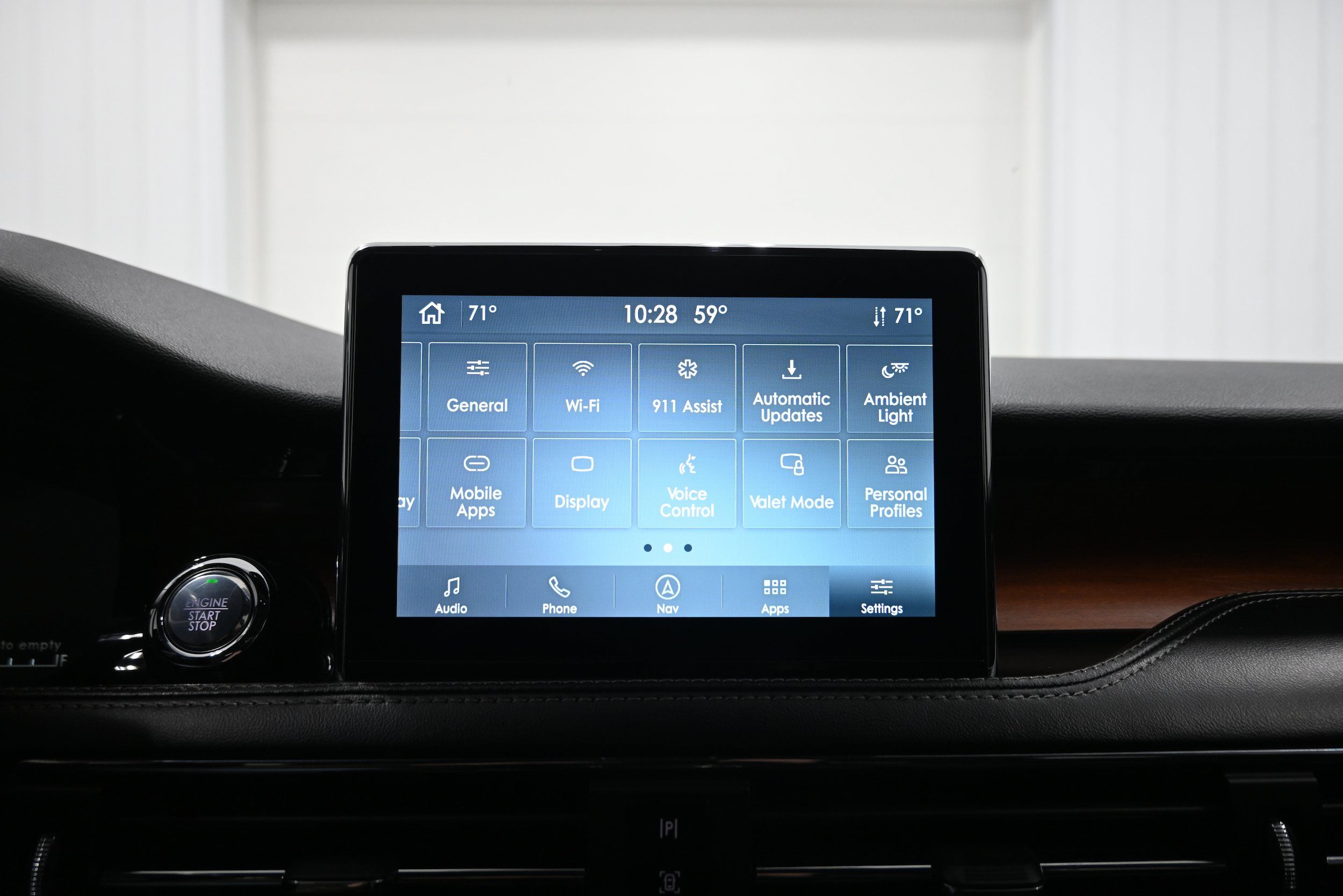 Used 2022 Lincoln Corsair Reserve w/ Equipment Group 201A AWD/4WD image 26