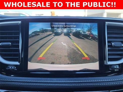 Used 2021 Chrysler Pacifica Touring-L w/ S Appearance Package image 24