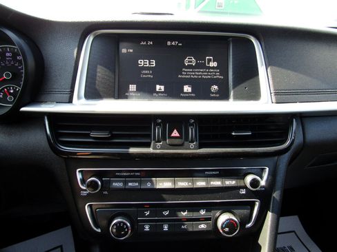 Used 2019 Kia Optima LX w/ LX 17" Wheel Package image 12