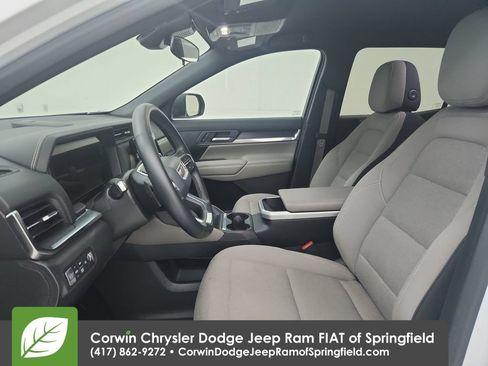 Used 2026 GMC Terrain Elevation AWD/4WD image 18