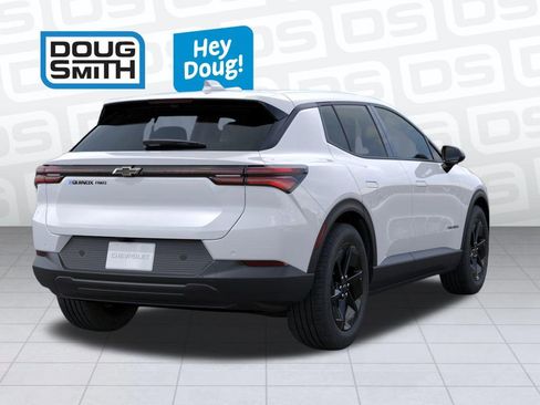 New 2026 Chevrolet Equinox EV LT FWD image 4