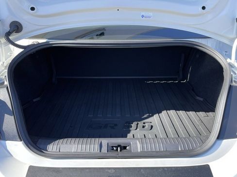 Used 2025 Toyota GR86 Premium w/ Performance Package image 26