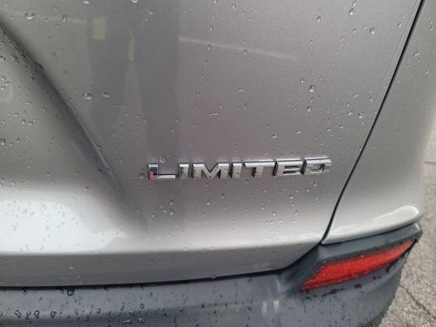 Used 2019 Jeep Cherokee Limited w/ Trailer Tow Group image 4