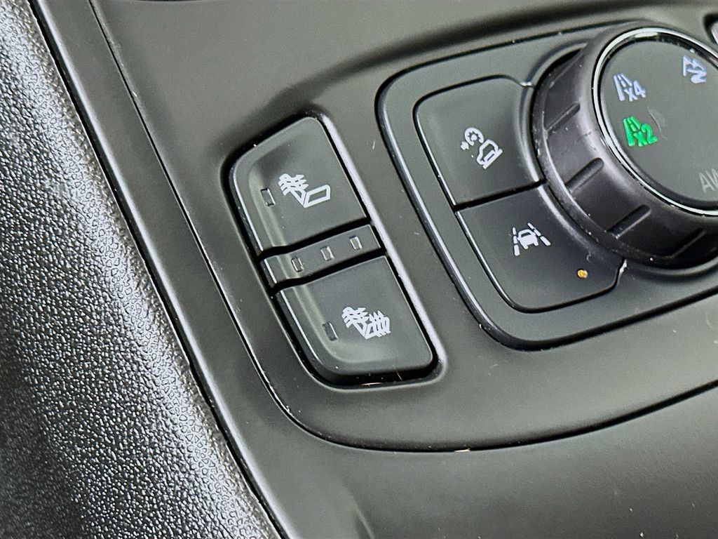 Used 2024 GMC Terrain SLE w/ Driver Convenience Package AWD/4WD image 21