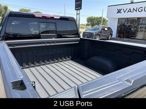 Used 2023 GMC Sierra 1500 AT4X AWD/4WD image 8