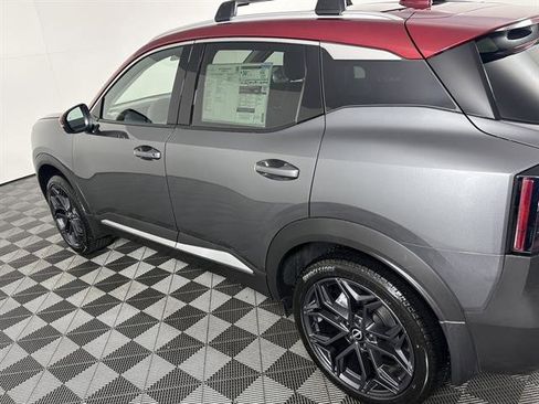 New 2025 Nissan Kicks SR image 7