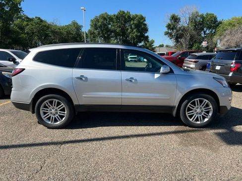 Used 2015 Chevrolet Traverse LT w/ Style and Technology Package AWD/4WD image 9
