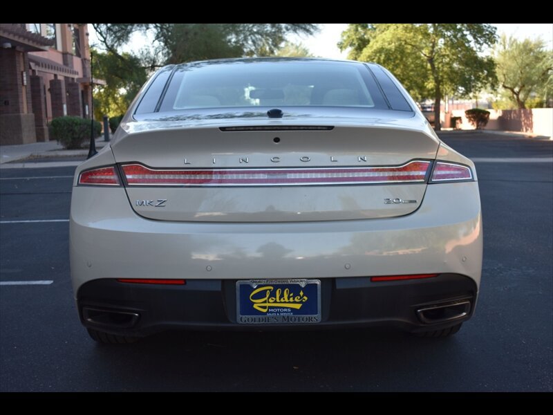 Used 2014 Lincoln MKZ w/ Equipment Group 102A Reserve FWD image 9