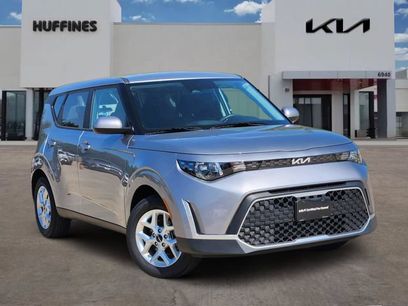 Certified 2025 Kia Soul LX w/ LX Technology Package