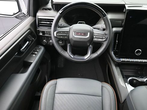 New 2026 GMC Yukon XL AT4 w/ AT4 Premium Plus Package image 17