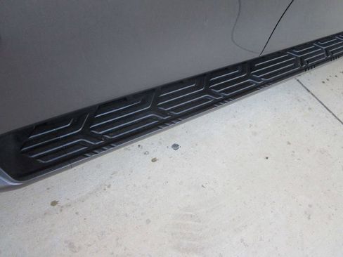 Used 2024 INFINITI QX80 Luxe RWD image 13